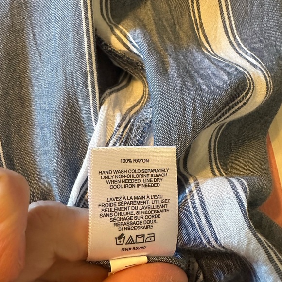 Express button down shirt dress. Size M - Picture 5 of 5